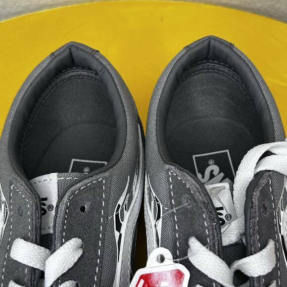 Vans Boy's Ward Flame Checker White Skate Shoes Youth Size 4 - Picture 10 of 14